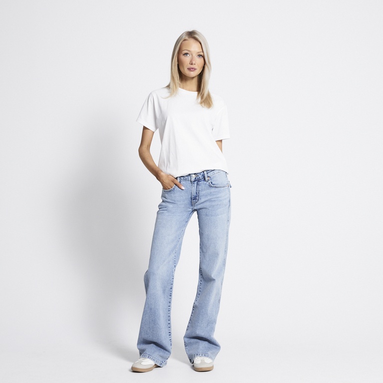 Back pocket bootcut jeans "90's Boot" Light used